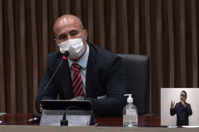 Secretário Municipal Clécio da Cunha Freire defende reajuste da Cosip na Câmara Municipal de Manaus (Foto: Reprodução)