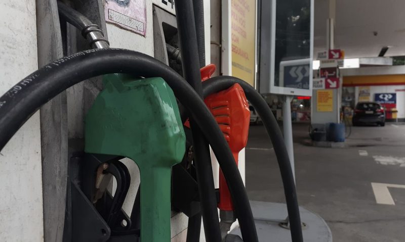 Combustíveis terão novo aumento no preço em 20 dias, disse Bolsonaro na Itália (Foto: Fernando Frazão/Agência Brasil)