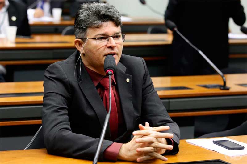 Deputado José Medeiro será alvo de inquérito por racismo (Foto: Vinícius Loures/Agência Câmara)