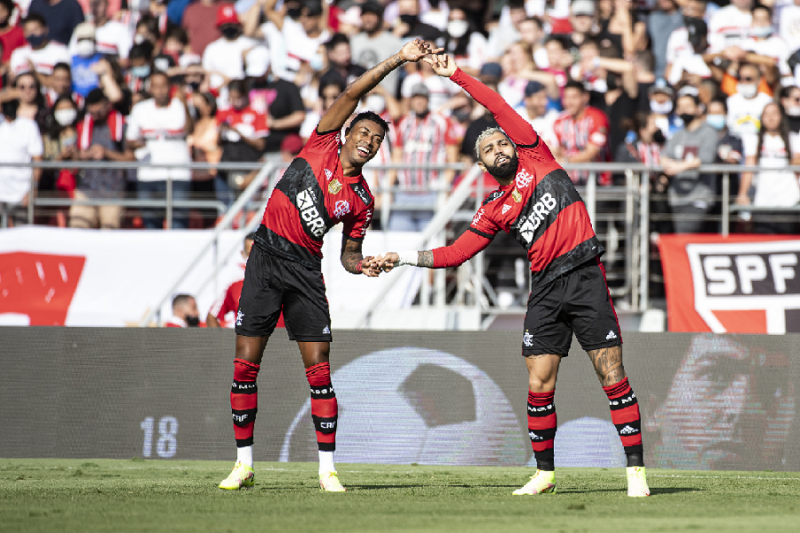 Flamengo goleou São Paulo no Morumbi (Foto: Alexandre Vidal/CRF)
