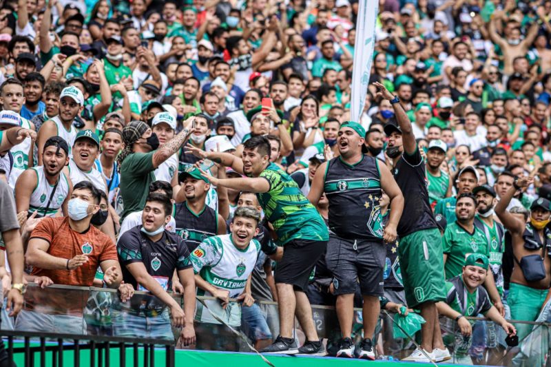Torcida do Manaus voltou a frequentar a Arena no dia 14 de outubro (Foto: João Normando/FAF)