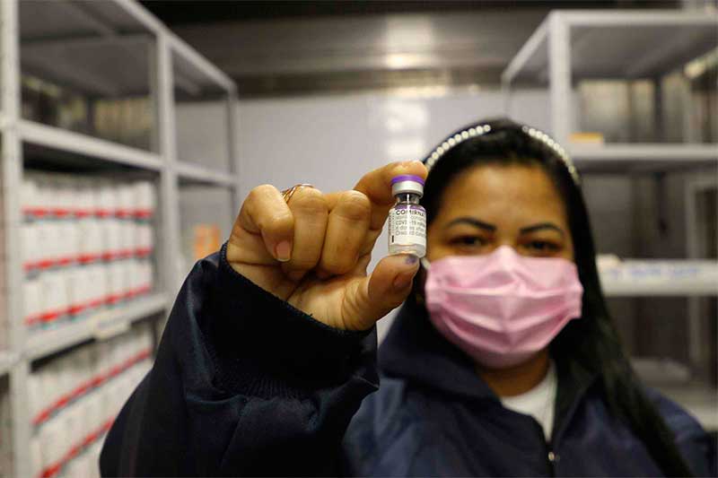 Vacina da Pfizer é o principal imunizante aplicado como terceira dose (Foto: Maria Paula Martins/FVS-AM)