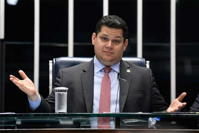 Damares sinaliza que será candidata ao Senado pelo Amapá, Política