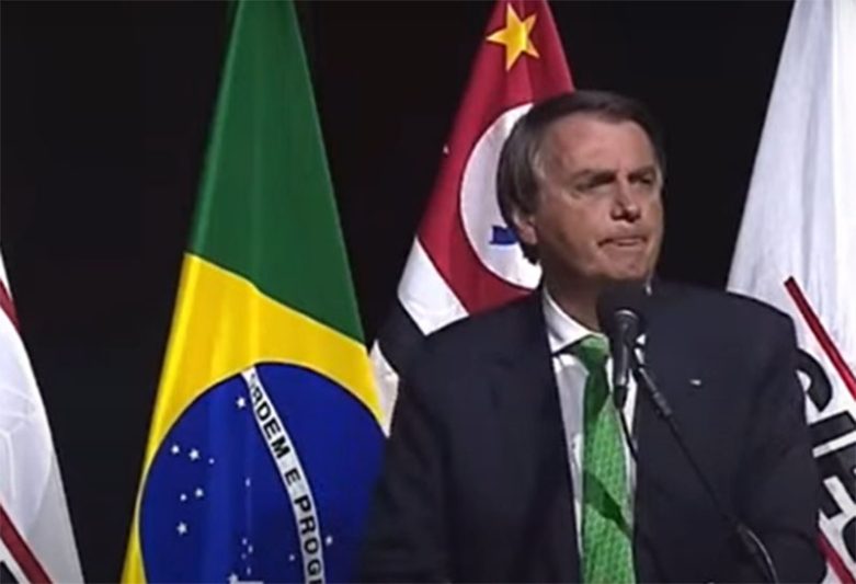 Jair Bolsonaro discursa na Fiesp sobre demissões no Iphan (Foto: YouTube/Reprodução)