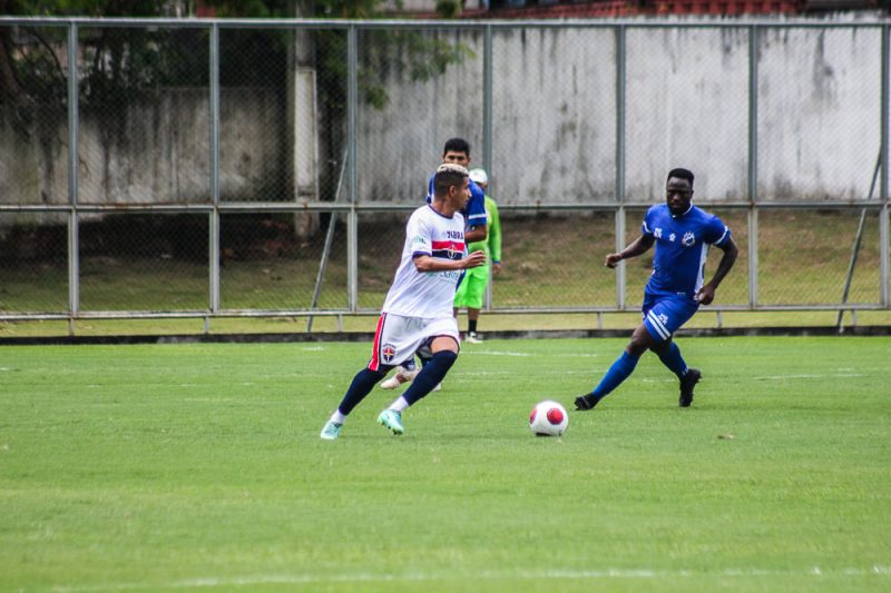 Em Manaus, Fast Clube e Penarol empataram no Zamith (Foto: Rodrigo Silva/Fast Clube)