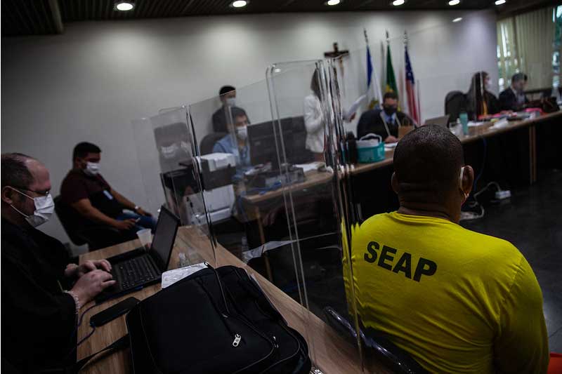 Antônio Augusto de Oliveira Fernandes na sessão de julgamento (Foto: Raphael Alves/TJAM)