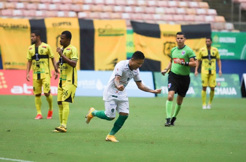 Jackie Chan comemora um dos gols da goleada do Manaus FC sobre o Cliper (Foto: Ismael Nascimento/Manaus FC)