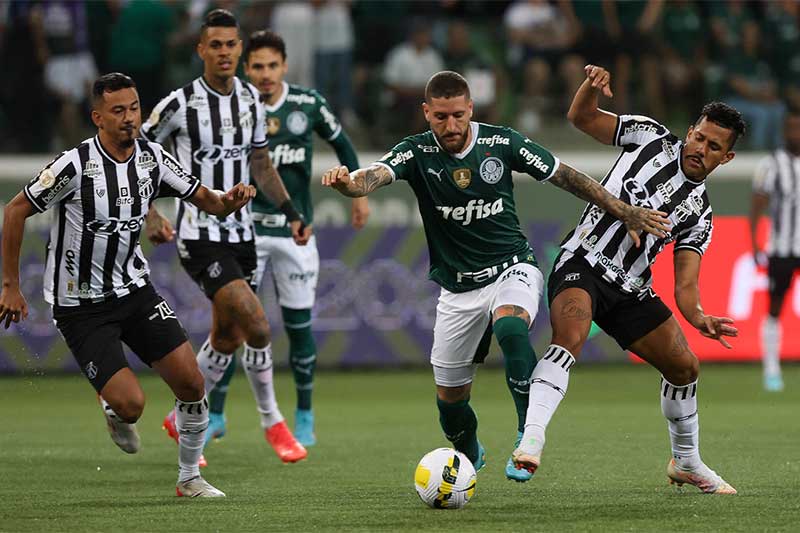 Lance entre Ceará e Palmeiras: cearenses levaram a melhor (Foto: Cesar Greco/Palmeiras)
