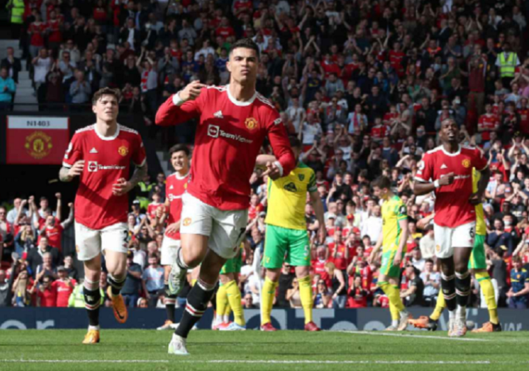 Cristiano Ronaldo fez os gols da vitória contra o Norwich (Foto: Site do Manchester United)