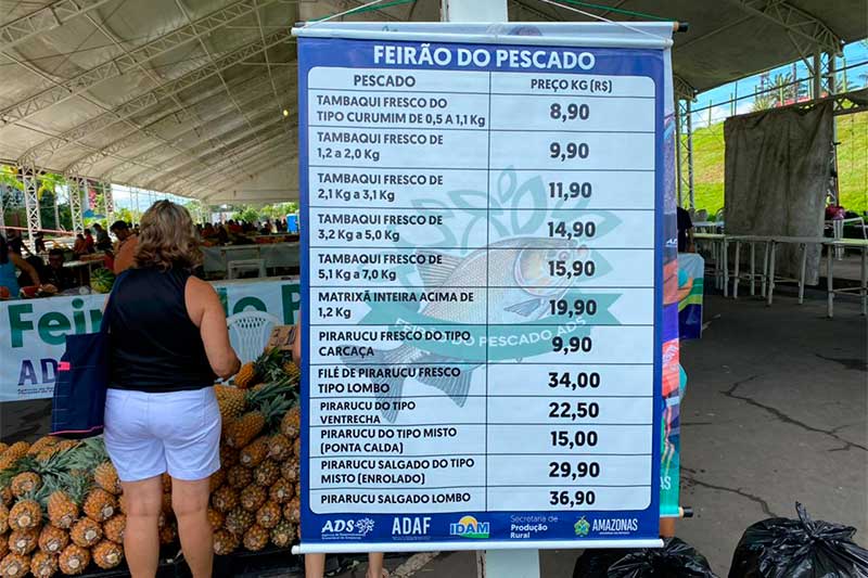 Preços do pescado cobrados no Feirão da Sepror (Foto: Murilo Rodrigues/ATUAL)