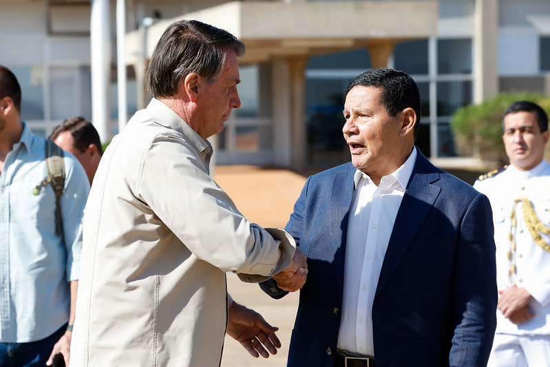 Presidente Bolsonaro e vice-presidente Mourão