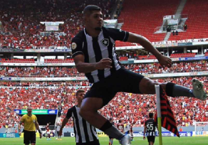 Erison comemora o gol da vitória contra o Flamengo (Foto: Vitor Silva/BFR)