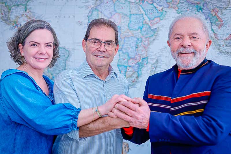 Gleisi Hoffmann, Paulinho da Força e Lula: apoio (Foto: Ricardo Stuckert/PT)