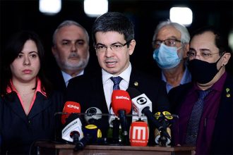 Randolfe Rodrigues apresentou requerimento da CPI (Foto: Pedro França/Agência Senado)