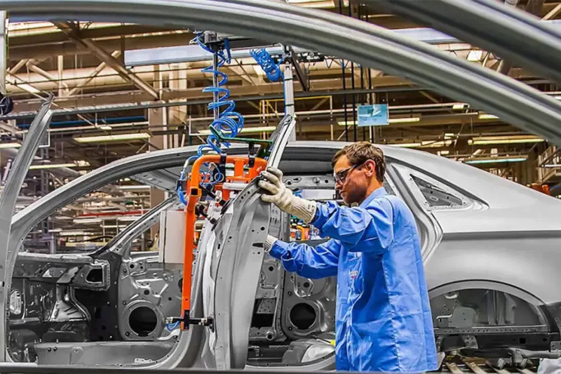 Linha de montagem da Audi: carros para o mercado interno (Foto: Audi/Divulgação)