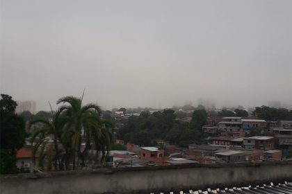 Neblina ocorreu nas primeiras horas da manhã (Foto: ATUAL)