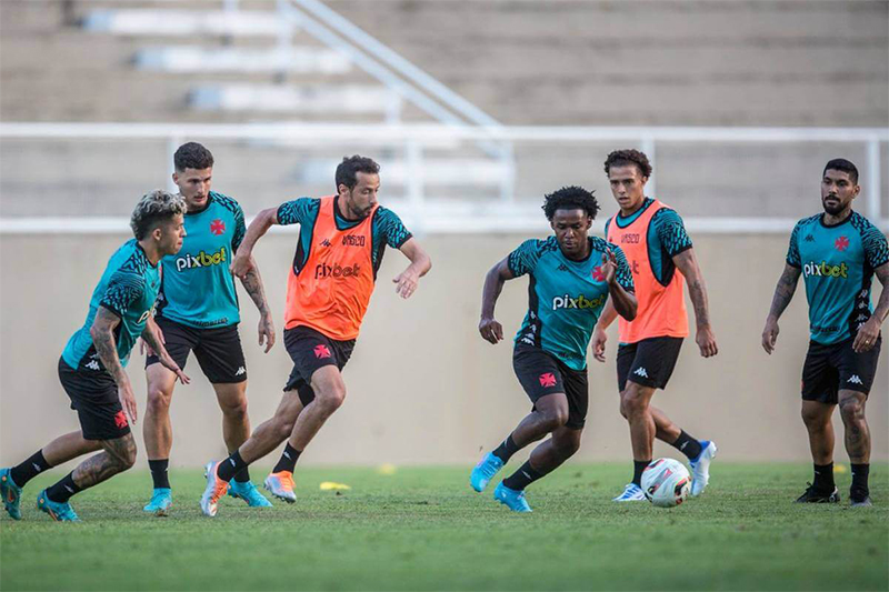 Treino do Vasco: sequência invicta em 14 jogos (Foto: Daniel Ramalho/Vasco)