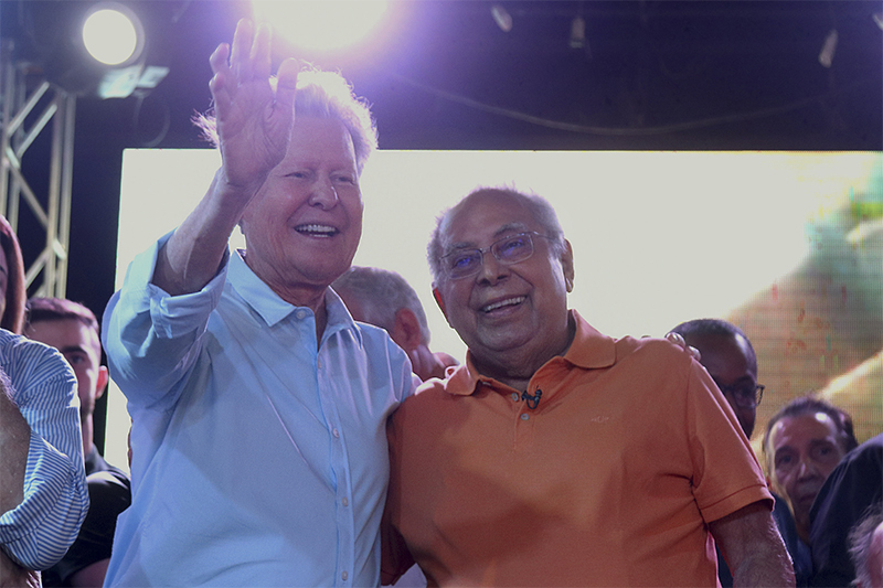 Arthur Neto e Amazonino Mendes formam aliança partidária (Foto: Karla Vieira/Assessoria)