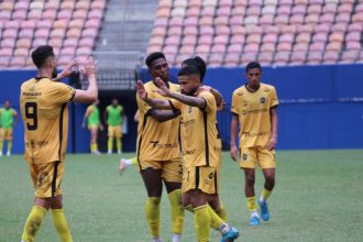 Amazonas comemorou goleada adversário e classificação antecipada (Foto: Jadison Sampaio/Amazonas)