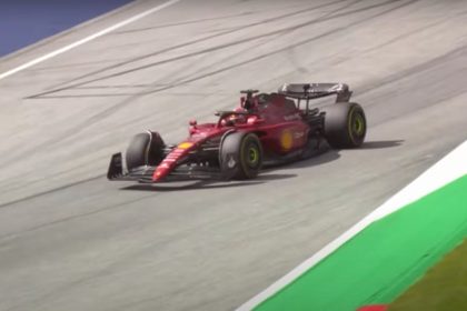 Charles Leclerc, que largou na segunda posição no GP da Áustria, garantiu sua terceira vitória na temporada (Foto: Reprodução/Youtube)