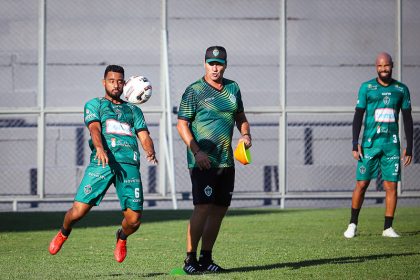 João Brigatti estreia no Manaus FC (Foto: Ismael Monteiro/Manaus FC)