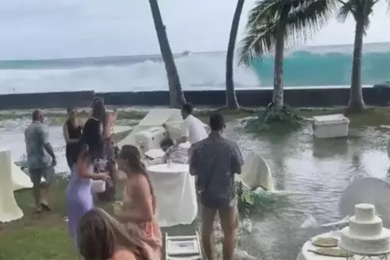 Decoração foi destruída e local alagado (Foto: Instagram/Reprodução)