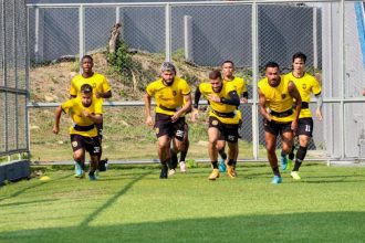 Amazonas treina no Carlos Zamith para jogo do acesso contra a Portuguesa (Foto: Jadison Sampaio/Amazonas))