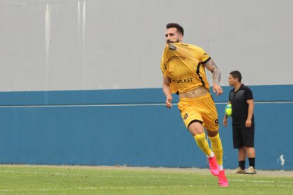 Ítalo marcou dois gols e assumiu artilharia da competição (Foto: Jadison Sampaio/Amazonas)