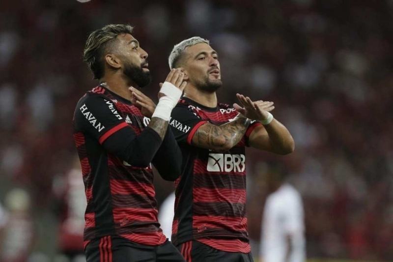 Absolvidos no STJD, Arrascaeta e Gabigol podem jogar contra o