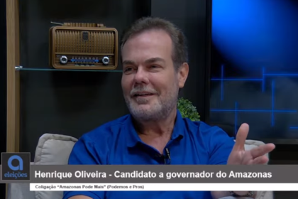 Henrique Oliveira em entrevista ao ATUAL (Foto: Reprodução/Youtube)
