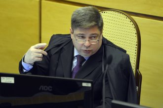 Ministro Raul Araújo Filho mandou YouTube retirar vídeos de Lula (Foto: TSE/Divulgação)
