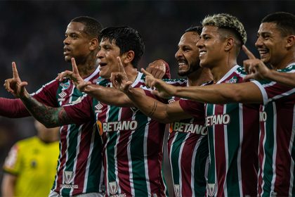 Cano marcou os dois gols do Fluminense (Foto: Marcelo Gonçalves/FFC)
