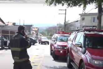 Quando bombeiros chegaram, fogo já havia sido debelado (Foto: JP/Reprodução)