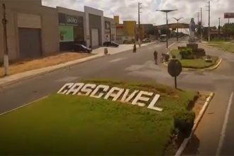 Homicídio ocorreu em bar de Cascavel, no Ceará (Foto: Prefeitura de Cascavel/YouTube/Reprodução)