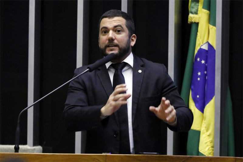 Deputado propõe aumento de pena em caso de mentira sobre estupro