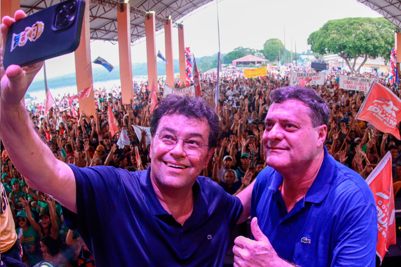 Eduardo Braga em Carauari