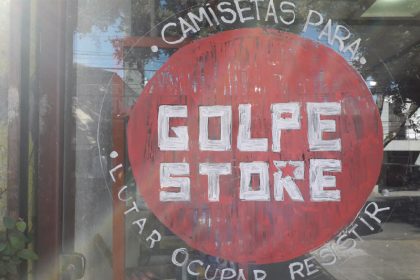 Loja da Golpe Store vende produtos para adeptos da esquerda (Foto: Instagram/Reprodução)