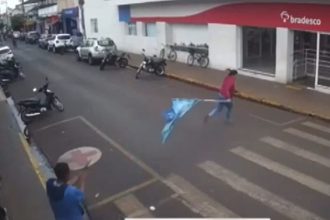 Homem atira na ex-mulher, mas ela escapa ilesa (Foto: Redes sociais/Reprodução)