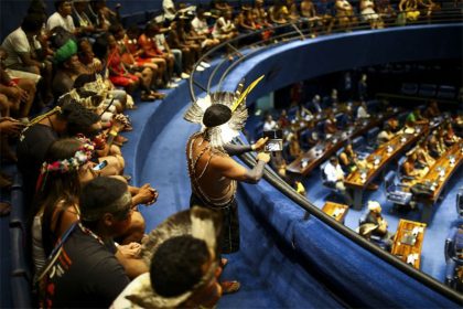 Indígenas no Senado: candidatos buscam representativa dos povos originais (Foto: Marcelo Camargo/ABr)