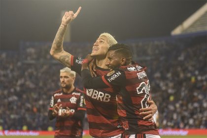 Pedro marcou três gols na vitória do Flamengo (Foto: Gabriel Sotelo /Fotoarena/Folhapress)