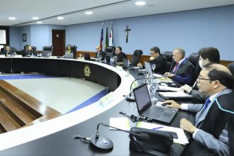 Conselheiros do TCE aprovaram multa a ex-presidente da Amazonastur (Foto: TCE/Divulgação)