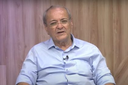 O candidato ao governo do Piauí Sílvio Mendes (União Brasil) fez uma fala com teor racista nesta quarta-feira (31) em sabatina do jornal Meio Norte (Foto: Reprodução/Youtube)