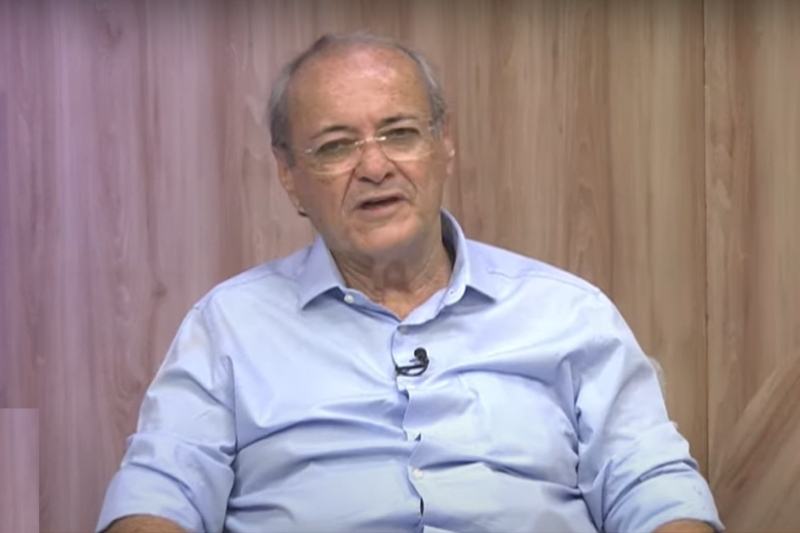 O candidato ao governo do Piauí Sílvio Mendes (União Brasil) fez uma fala com teor racista nesta quarta-feira (31) em sabatina do jornal Meio Norte (Foto: Reprodução/Youtube)
