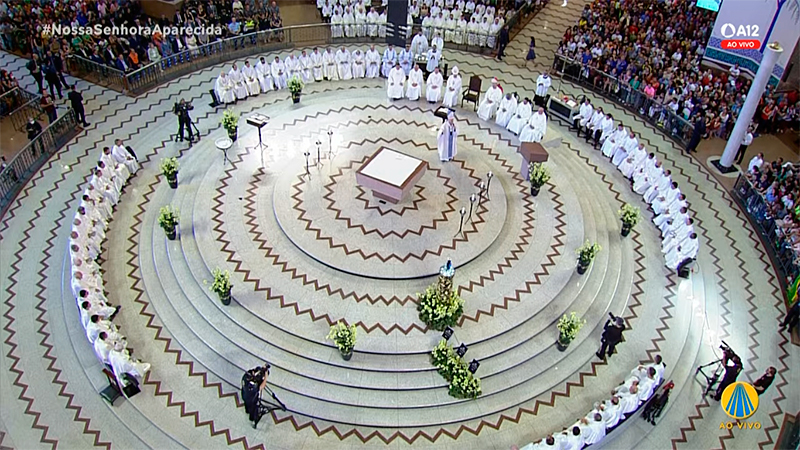 Missa no Santuário de Aparecida