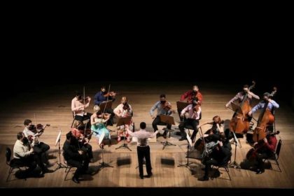 A Orquestra de Câmara do Amazonas é conhecida por sua atuação versátil e diferenciada (Foto: Divulgação)