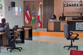 Durante o julgamento, testemunha e vítima foram ouvidas por videoconferência, acelerando a decisão do júri (Foto: Divulgação/TJAM)