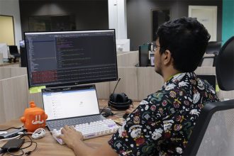 Entre as funções está desenvolvedor de software (Foto: FPFtech/Divulgação)