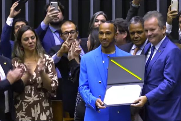 Fãs lotam Câmara para ver ‘cidadão brasileiro’ Lewis Hamilton