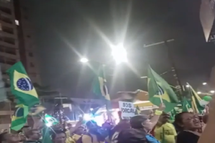 Manifestação no CMA começou dia 31 de outubro e contesta vitória de Lula (Foto: Reprodução/YouTube)