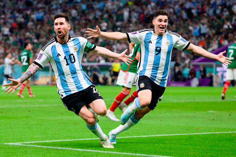 Mesmo com vitória da Argentina sobre El Salvador, Di María sente falta de  Messi na seleção - Gazeta Esportiva